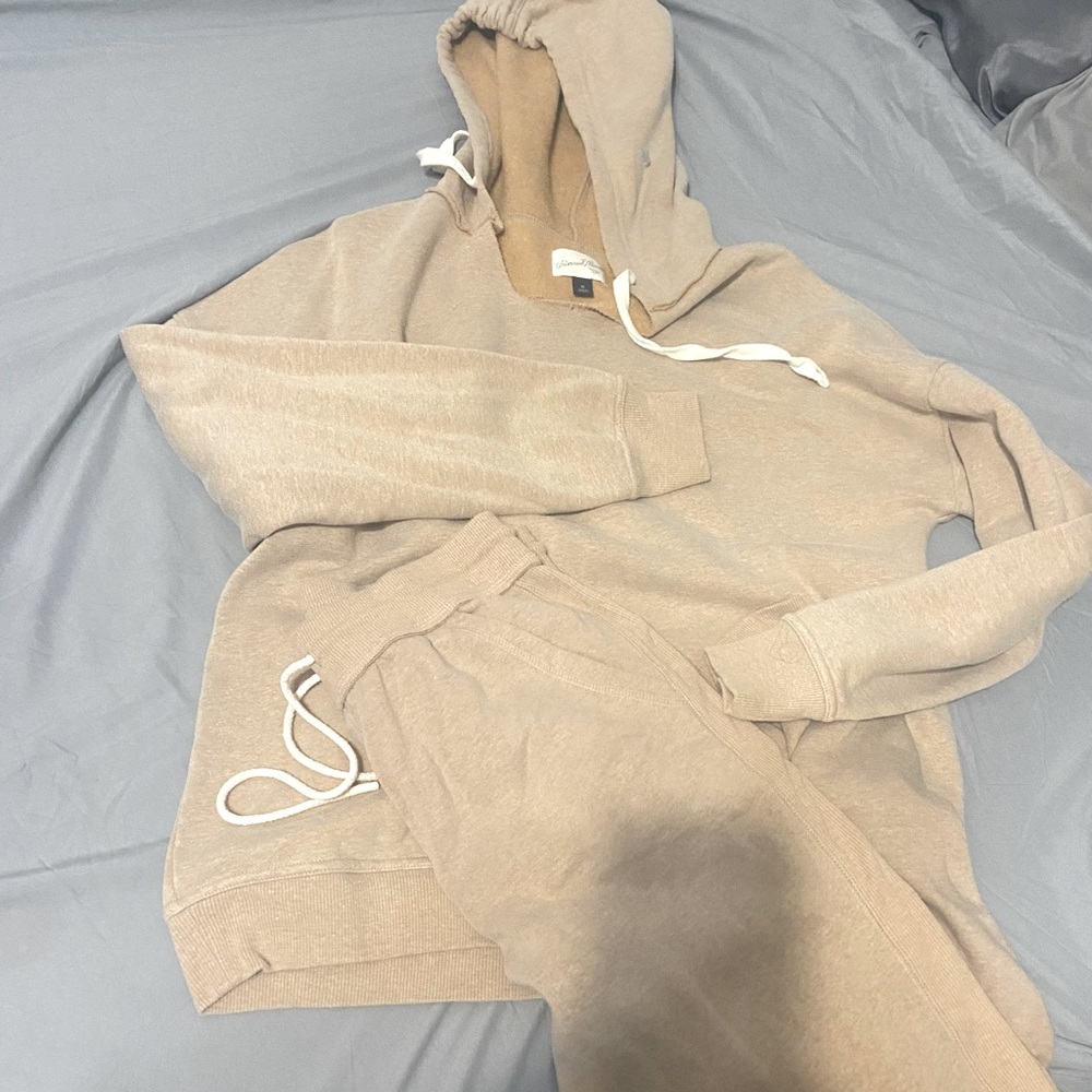 Sweatsuit
